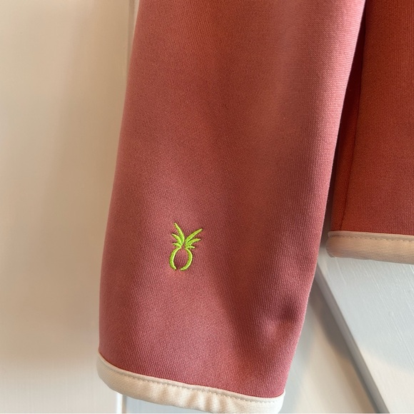 Dudley Stephens Dust Rose Chapel Hill Pullover in Power Stretch, Size Small - Picture 4 of 5